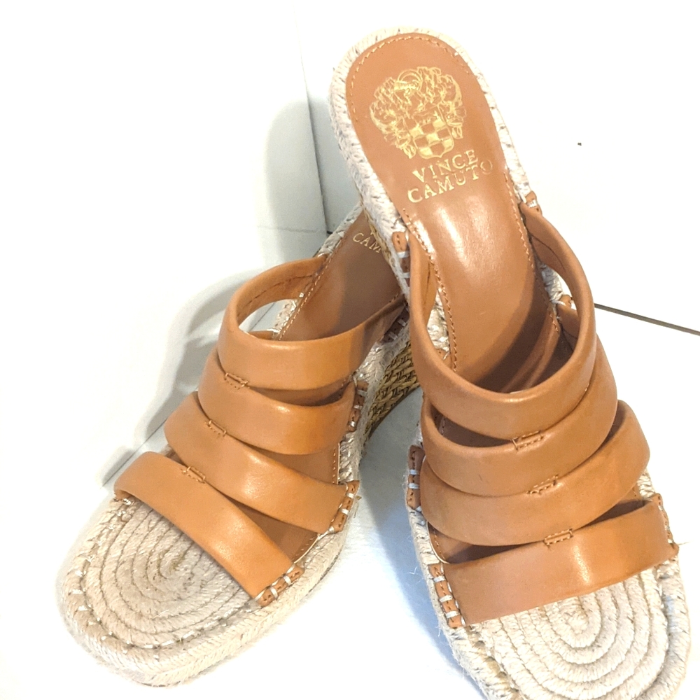 Vince Camuto Molisana Wedge 9.5
